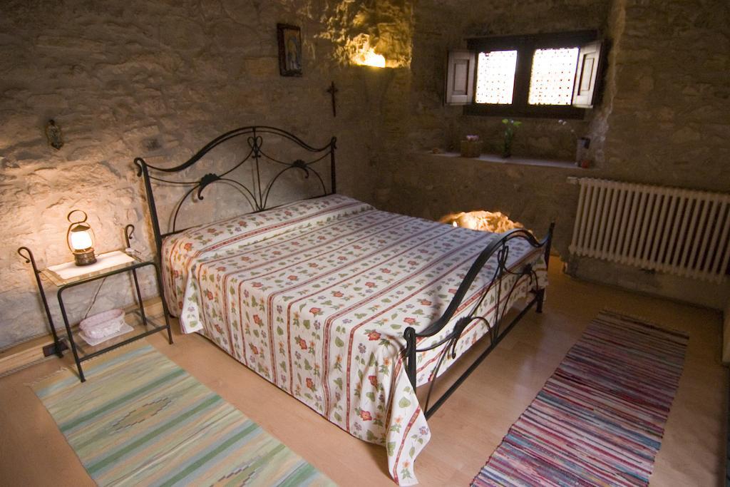 Santa Teresa Appartement Erice Kamer foto