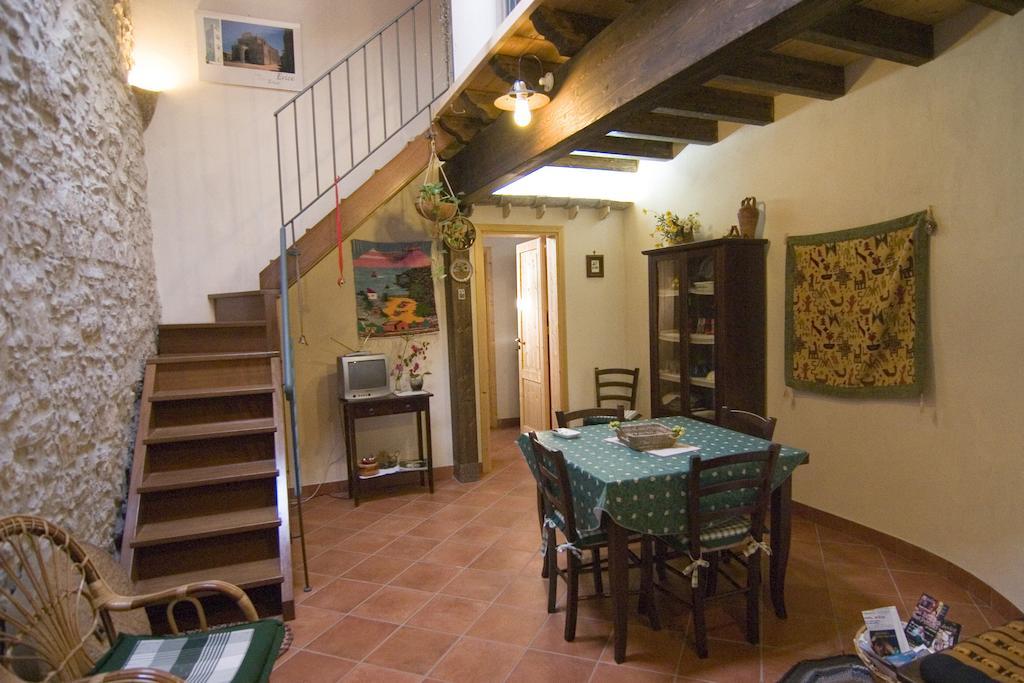 Santa Teresa Appartement Erice Kamer foto